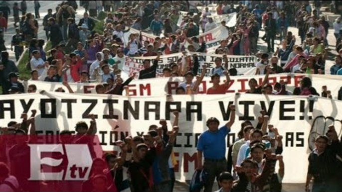 Marchas en el DF en apoyo a normalistas de Ayotzinapa / Excélsior Informa