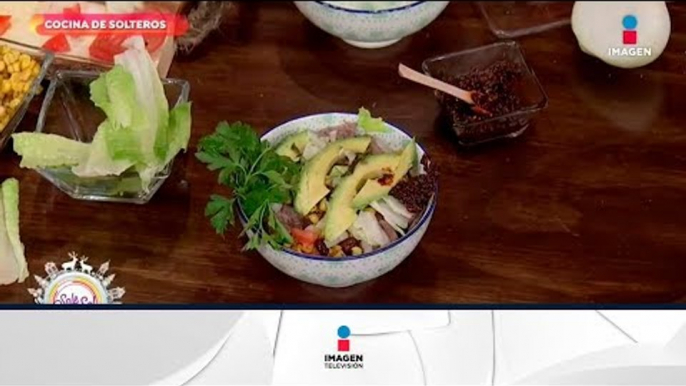 Cocina de solteros: ¡prepara este tazón de burrito! | Sale el Sol