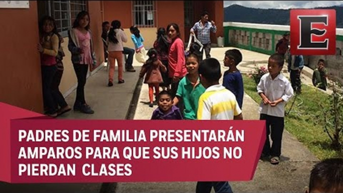 Habitantes de San Juan Chamula rapan a maestros que no dan clases