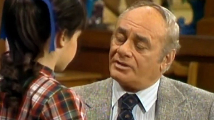 Archie Bunker's Place S01E21 Father and Daughter Night