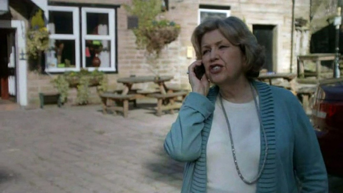 Last Tango in Halifax - S 1 E 5