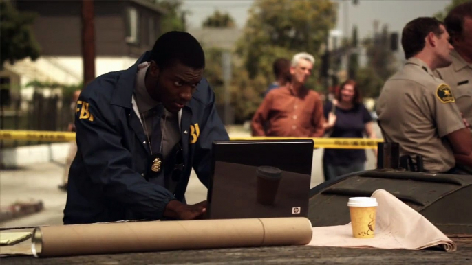 Leverage S01E05 - The Bank Shot Job -