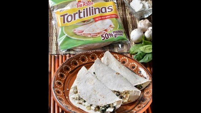 Quesadillas de espinacas con champiñones