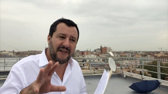 Salvini contro la Mafia e la criminalità organizzata: "Zitti accuccia"