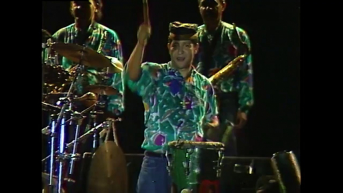 Esta tarde con un #tbt de Isidro Bobadilla (Boba) en la percusión.