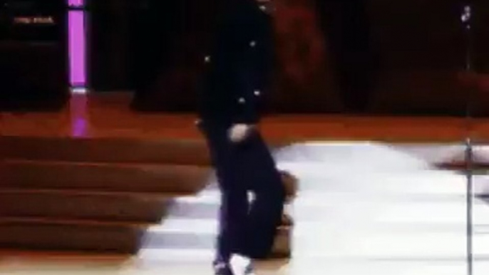 Today in 1983, Michael performed the Moonwalk at the taping of Motown 25: Yesterday, Today, Forever at the Pasadena Civic Auditorium. Show us your best Moonwalk