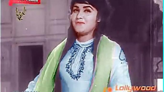 Clip in Color - Sada Hoon Apnay Pyar Ki - Noor Jehan - Film Anarkali