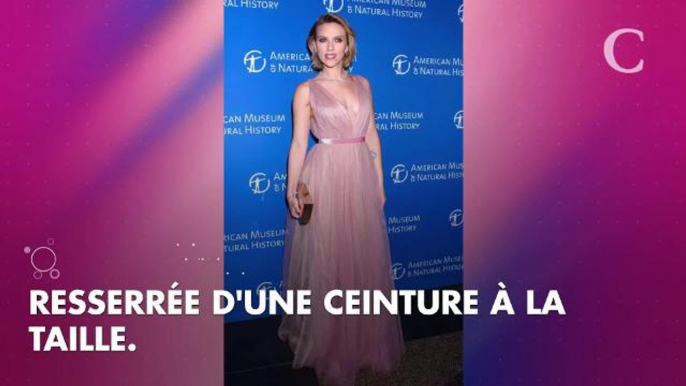 PHOTOS. Scarlett Johansson amoureuse de Colin Jost sur le tapis rouge