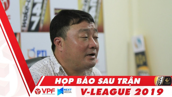 HLV Trương Việt Hoàng: "Hải Phòng đã thắng may mắn trước Becamex Bình Dương" | VPF Media