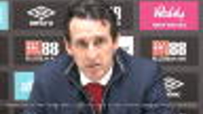 Emery hails Aubameyang performance as Arsenal go 17 unbeaten