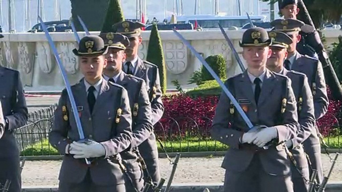 Xi Jinping visita Portugal, país rendido a inversiones chinas