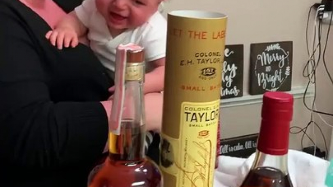 Le fou rire de ce bébé est contagieux !