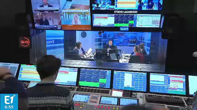 Matthieu Noël décrypte à sa façon la matinale de Nikos Aliagas : "Nouvelle innovation Europe 1, le service météo à la carte de Laurent Cabrol ! Le Netflix du cumulus !"