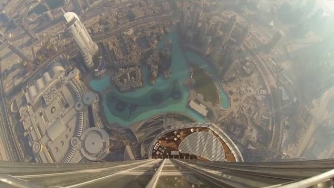 Dubai Sky Scraper- Beautiful view of Burj Khalifa on top- the tallest tower