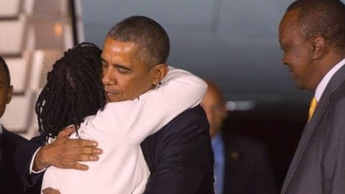 Auma steals the show as Obama lands