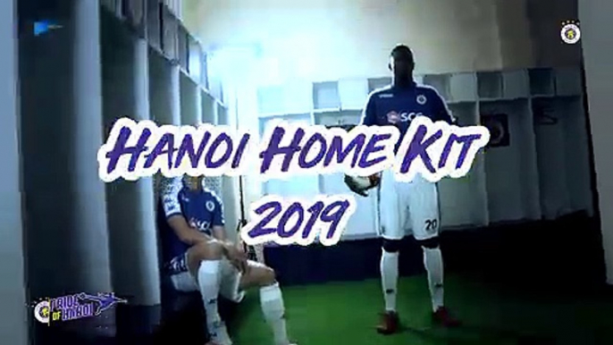 Chính thức: CLB Hà Nội ra mắt mẫu áo đấu sân nhà mùa giải 2019 | HANOI FC