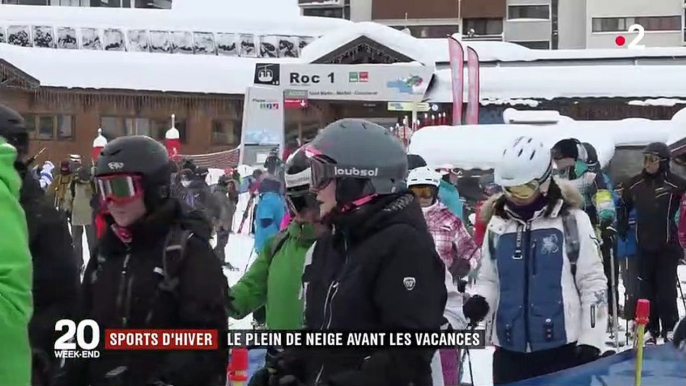 Sports d'hiver : la neige ravit les skieurs des Menuires