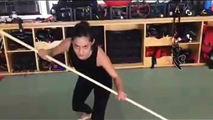 Alita Battle Angel : Rosa Salazar Martial Art Training -