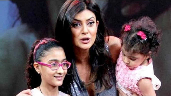 Sushmita Sen With her Daughters Visit at Pandal Durga Puja