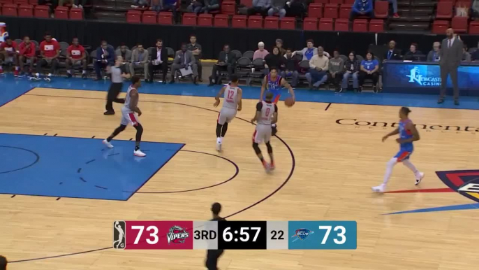 KJ McDaniels (19 points) Highlights vs. Rio Grande Valley Vipers