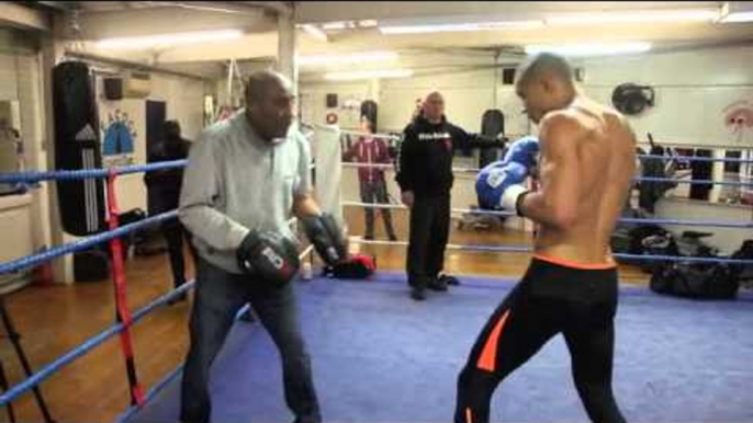 CHRIS EUBANK JNR & NEW TRAINER SPECIALIST MAXIMO PIERRET PAD WORKOUT / EUBANK JNR v CHUDINOV