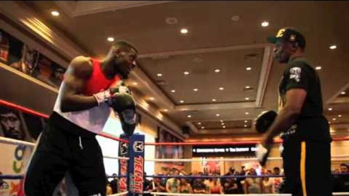 FLOYD MAYWEATHER SNR TAKES ANDREW 'THE BEAST' TABITI ON THE PADS  / MAYWEATHER v PACQUIAO