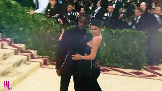 Kendall Jenner Drools Over Lebron James In Viral Photo | Hollywoodlife
