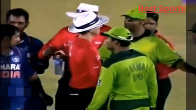 Top 5 Insane Cricket Fights in Pakistan vs India - Biggest Cricket Fights