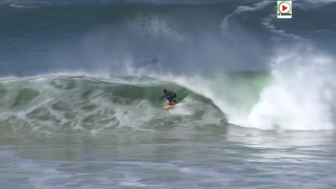 SAINT-PIERRE QUIBERON  |Surf La Côte Sauvage en Feu - TV Quiberon 24/7