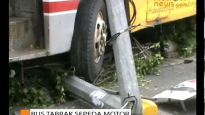 BUS ANTAR KOTA TABRAK SEPEDA MOTOR AD