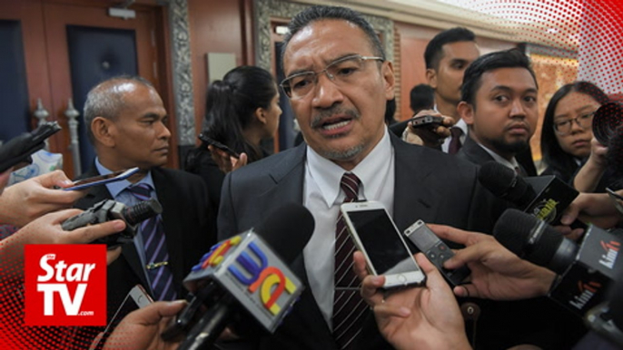 Hisham to Johor MB: ‘You don’t go to Batam’ amid Pasir Gudang crisis