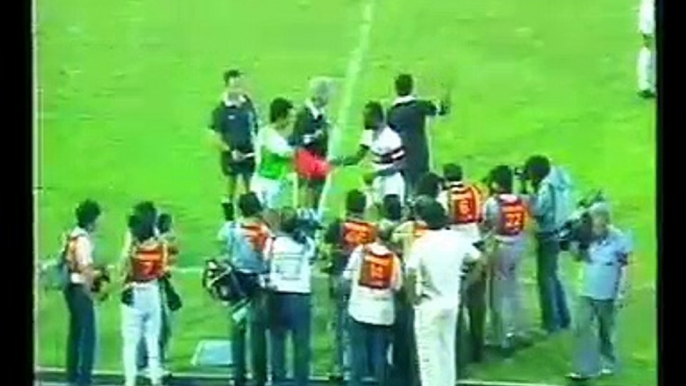 الشوط الاول مباراة السعودية و قطر 1-1 كاس اسيا 1984