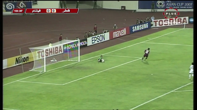 الشوط الاول مباراة قطر و فيتنام 1-1 كاس اسيا 2011