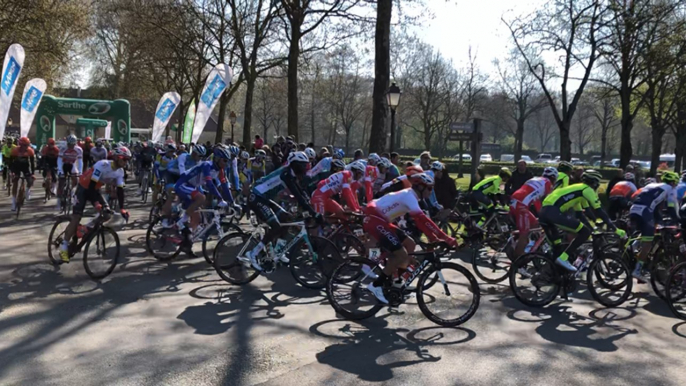 Le 67e Circuit cycliste Sarthe-Pays de la Loire à l’abbaye de l’Epau