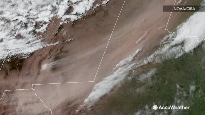 Powerful winds kick up dust clouds on south side of big storm