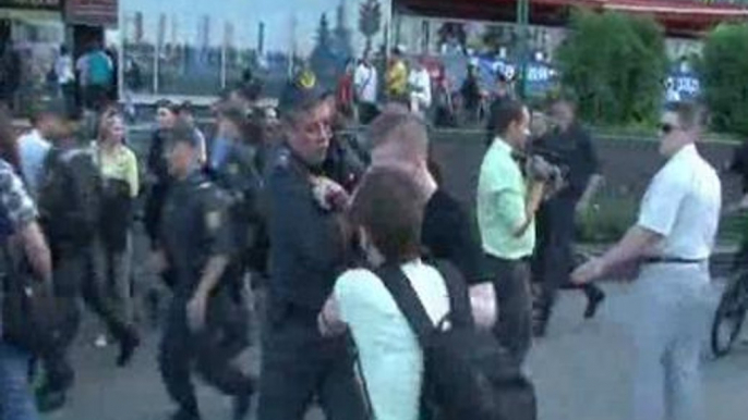 Detenciones masivas en Minsk durante protestas contra el gobierno