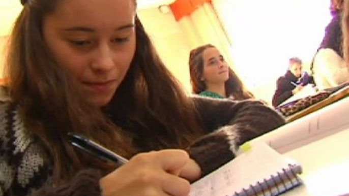 Los alumnos españoles de 15 años por debajo de la OCDE en matemáticas según PISA