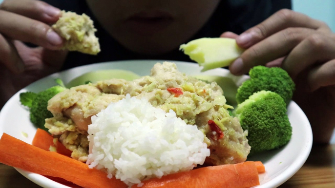 ASMR STEAMED CHICKEN BREAST WITH GINGER, STEAMED RICE, AND VEGETABLES (SOFT EATING SOUNDS) WHISPERING | SPASMR KING