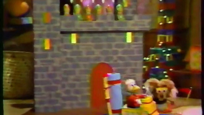 The Christmas Toy with original commercials/advertisements!