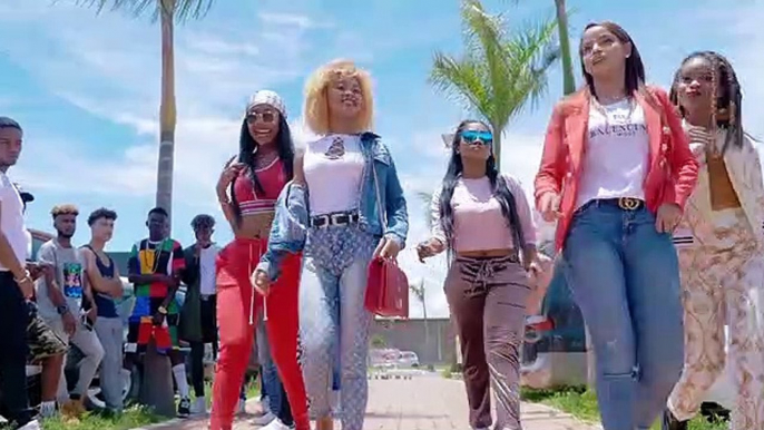 BLACK NADIA - K.O,K.O Clip Gasy 2019