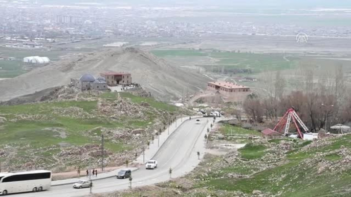 Tarihi Hükümet Konağı" İshak Paşa Sarayı'na Alternatif Olacak