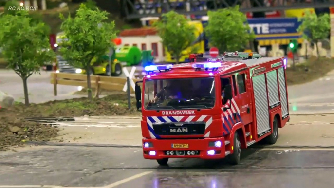 HAUT DE RC les CAMIONS de pompiers ET PLUS 2016-2019 Vol.6!! RC DE SAUVETAGE, RC AMBULANCE, LES POMPIERS!!