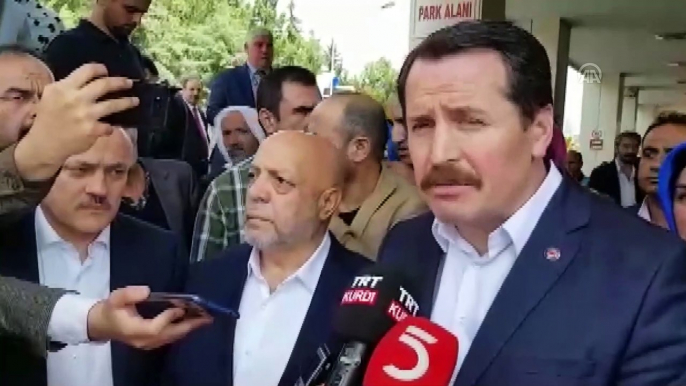 Şanlıurfa'da trafik kazası - Memur-Sen Genel Başkanı Yalçın ve Hak-İş Genel Başkanı Arslan (1)