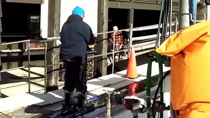 Best of Funny Ski Lift Fails  Lustige Skilift Abstiege  People vs Lift