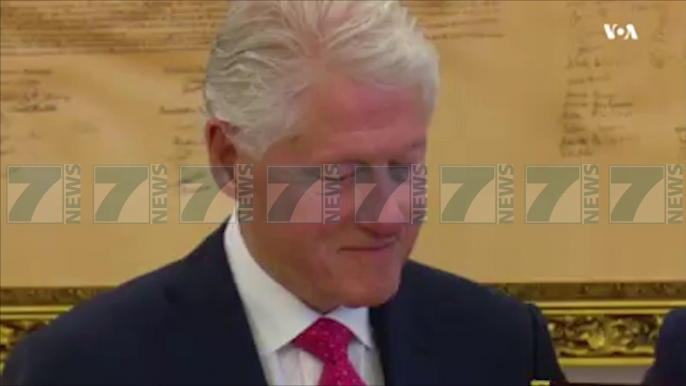 ISH PRESIDENTI AMERIKAN BILL CLINTON VIZITON KOSOVEN - News, Lajme - Kanali 7