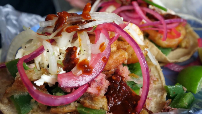 The Ultimate MEXICAN STREET FOOD TACOS Tour of Mexico City! (ft. La Ruta de la Garnacha)