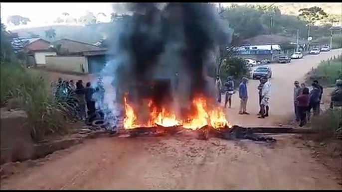 Protesto de moradores em Venda Nova