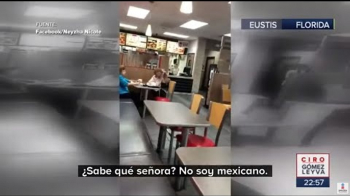 Mujeres exigen a hombre que “hable mexicano en su casa” | Noticias con Ciro Gómez Leyva