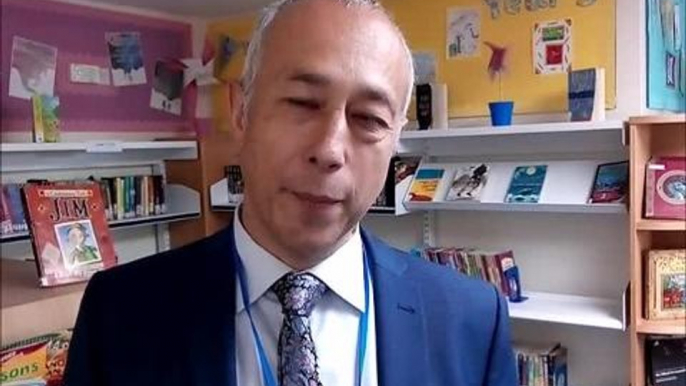 Worthing head teacher Jez Wong leaving