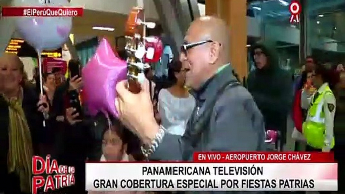 Fiestas Patrias: emotivos reencuentros de peruanos en aeropuerto Jorge Chávez